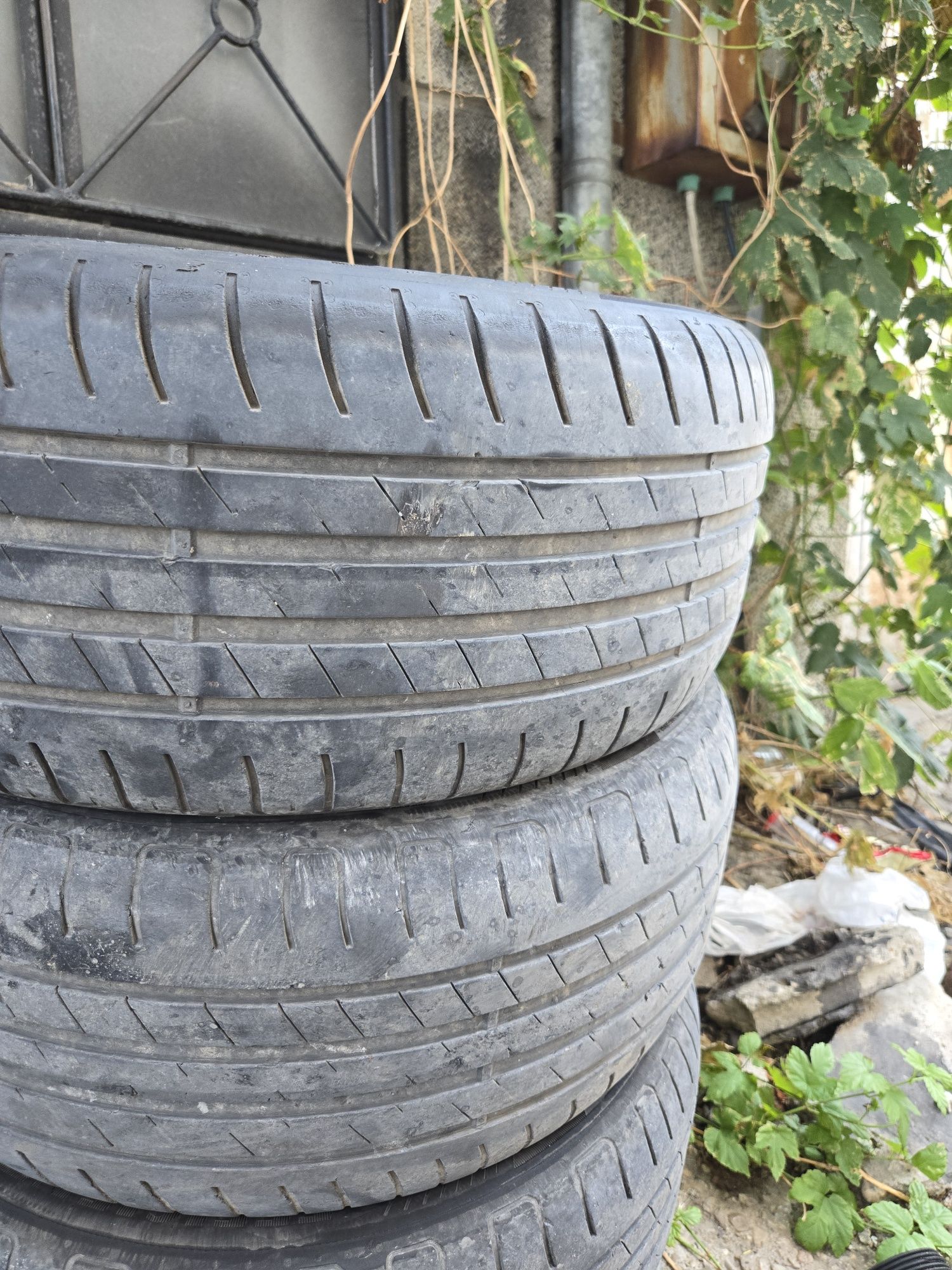 Goodyear 225/50/17