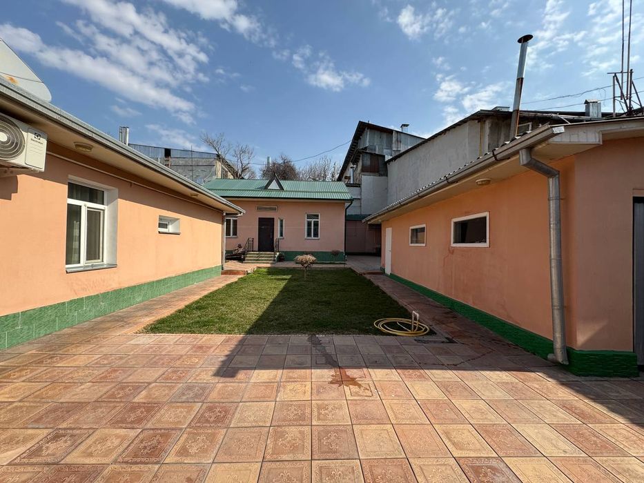 Участок 5.5 соток в центре Ташкента, Мирзо-Улугбекский район