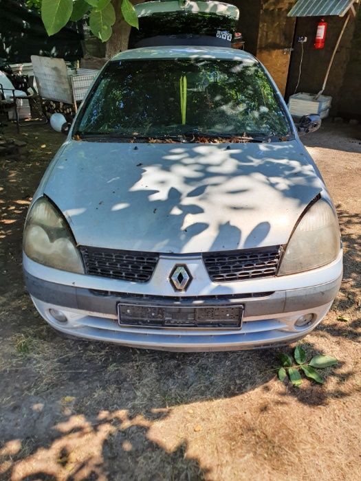 Haion din dezmembrari Renault Clio 2 Coupe 1.4benzina