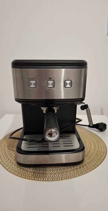 Vand aparat de cafea