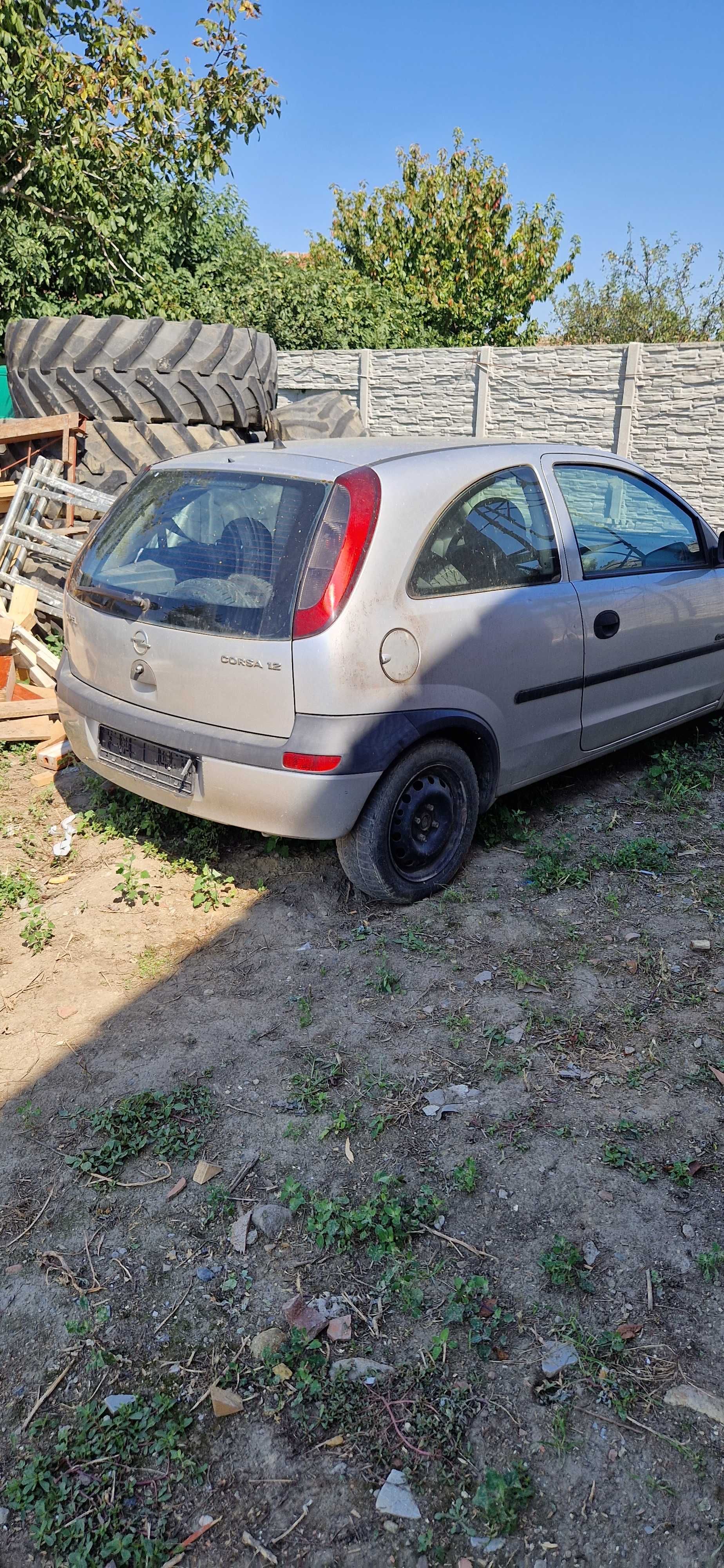 Vînd opel corsa 1.2