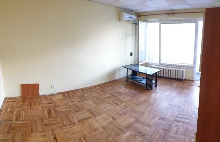 Дава се под наем Двустаен апартамент в Бургас, Център - 65 кв.м за 204 € - Снимка #5