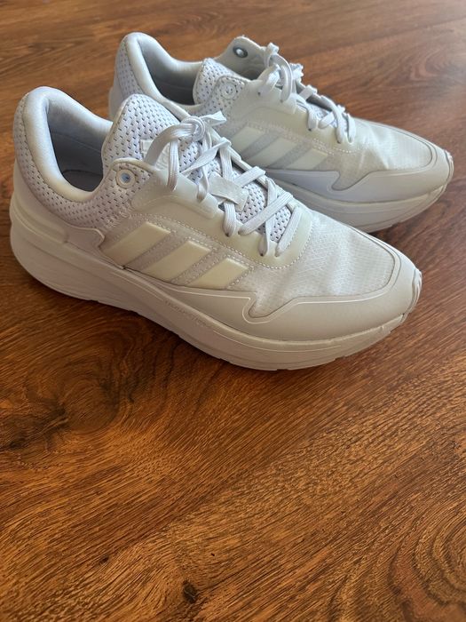 Обувки Adidas Ligtmotion+