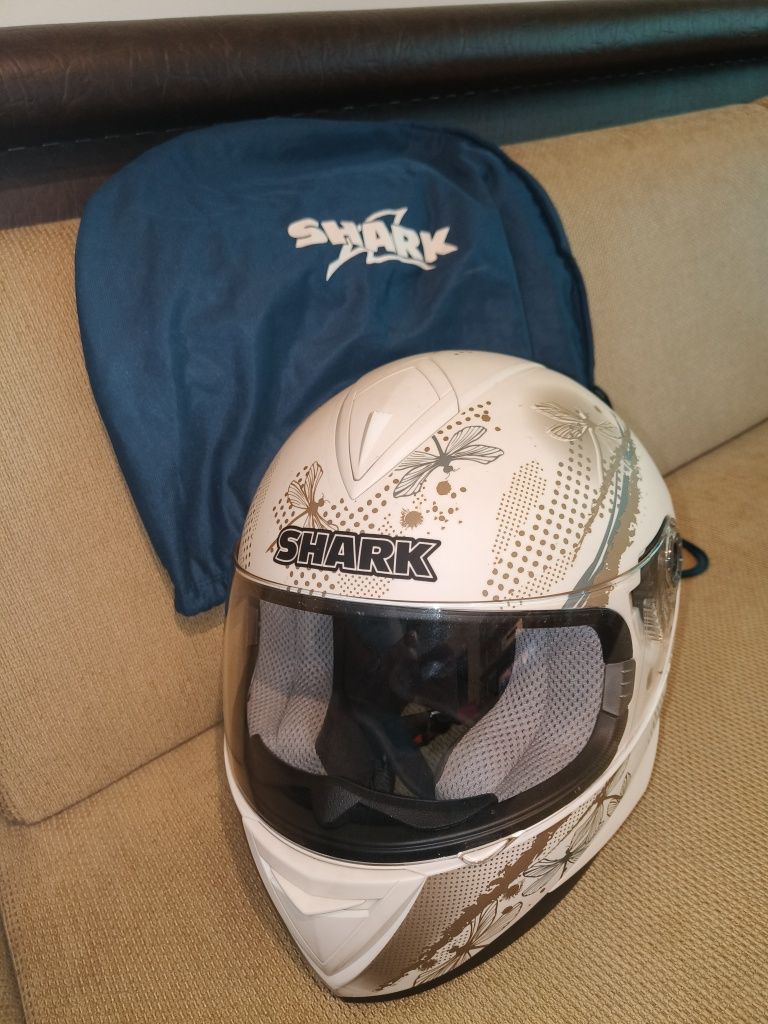 Каска за мотор Shark S650 SUBTIL