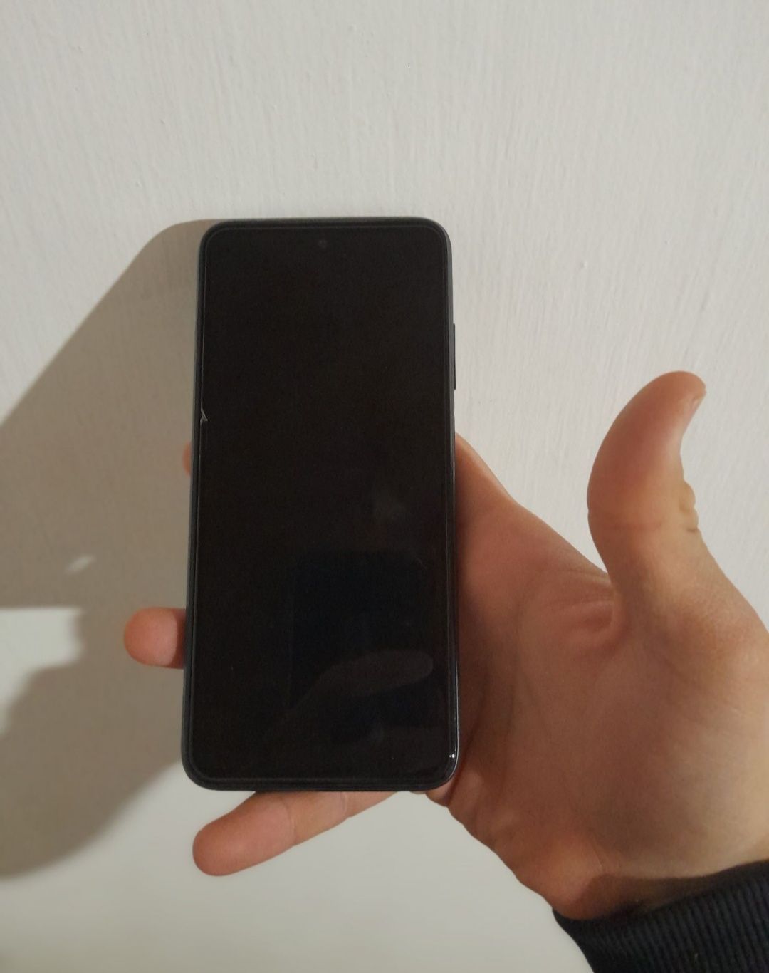 Redmi Note 11 4G  6/128 sotiladi