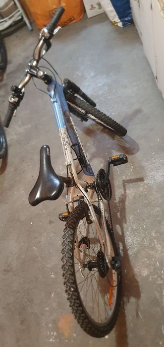 Vând bicicleta mtb Merida