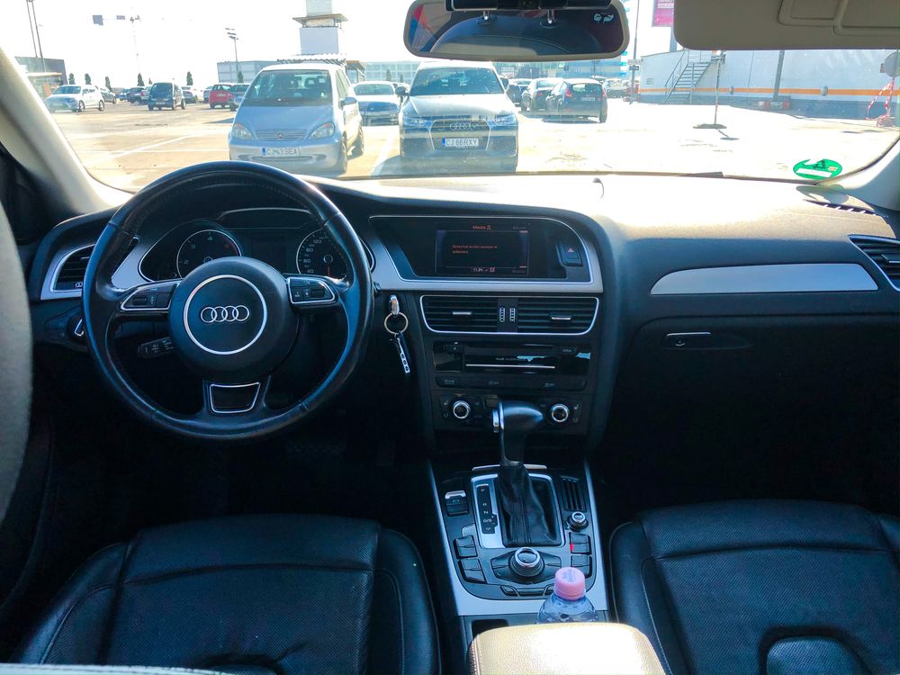 Audi A4 B8,5 scaune piele ventilate/suspensie activa/2 seturi roti/