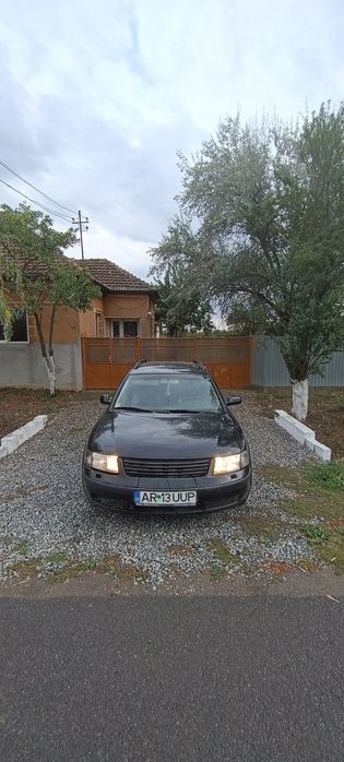 Vînd Passat b5 1.9 TDI
