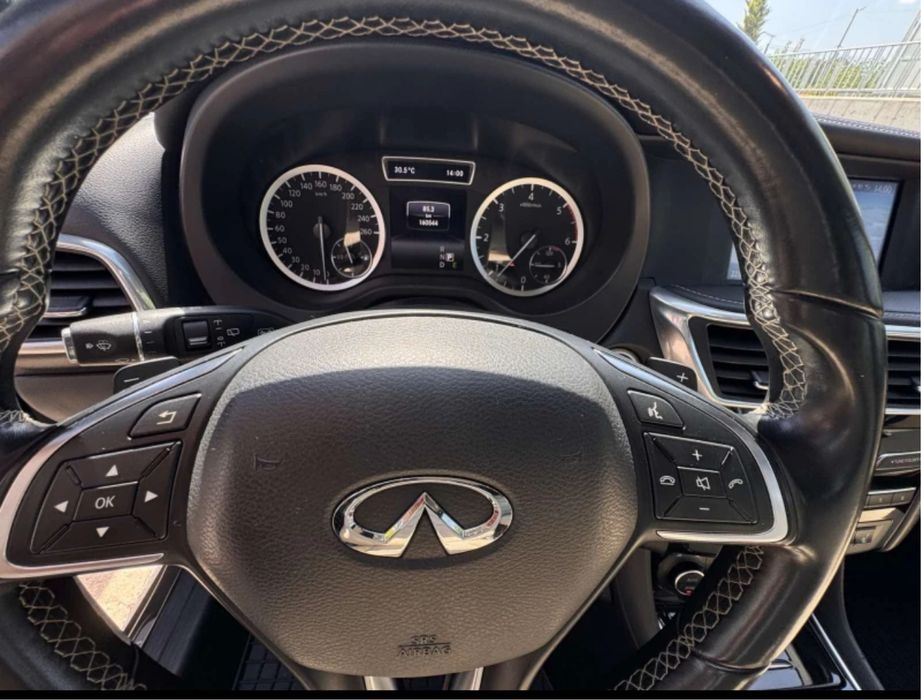 Infiniti QX30 2.2D-4X4 AWD Sunroof