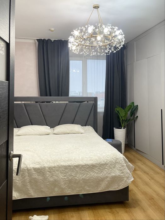 продаю кровать 180*200 + матрас