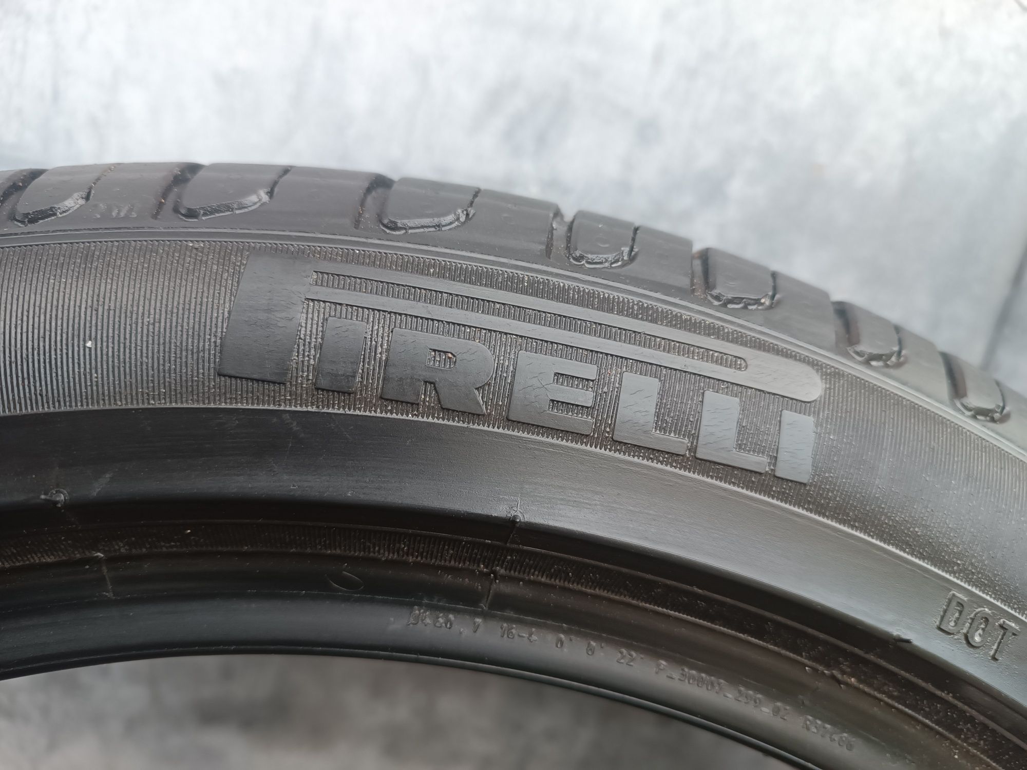 225/45/18 Pirelli
