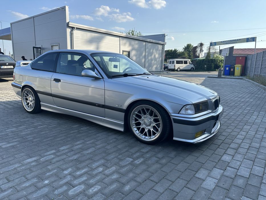 Bmw E36 Coupe 318iS M-Pachet 1997 - BBS RS713 17”