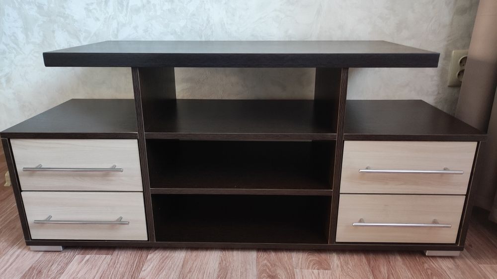 Тумба для телевизора