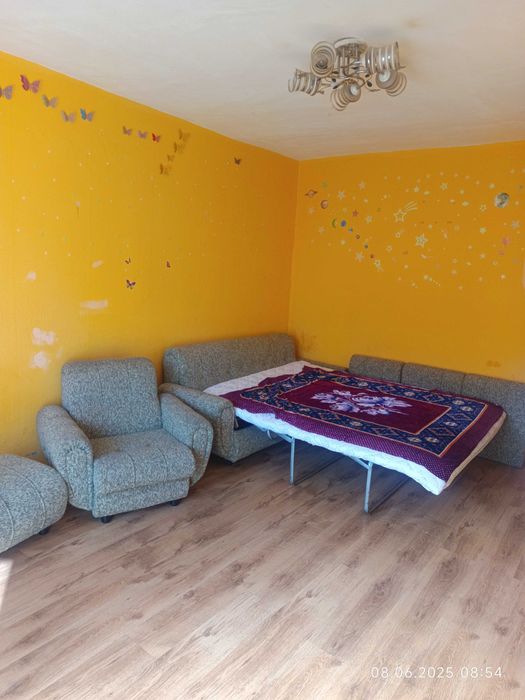 Дава се под наем Едностаен апартамент в Търговище, Запад 2 - 45 кв.м за 127.5 € - Снимка #1