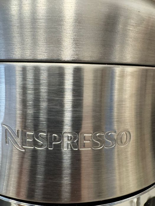 Espressor Nespresso Vertuo Creatista