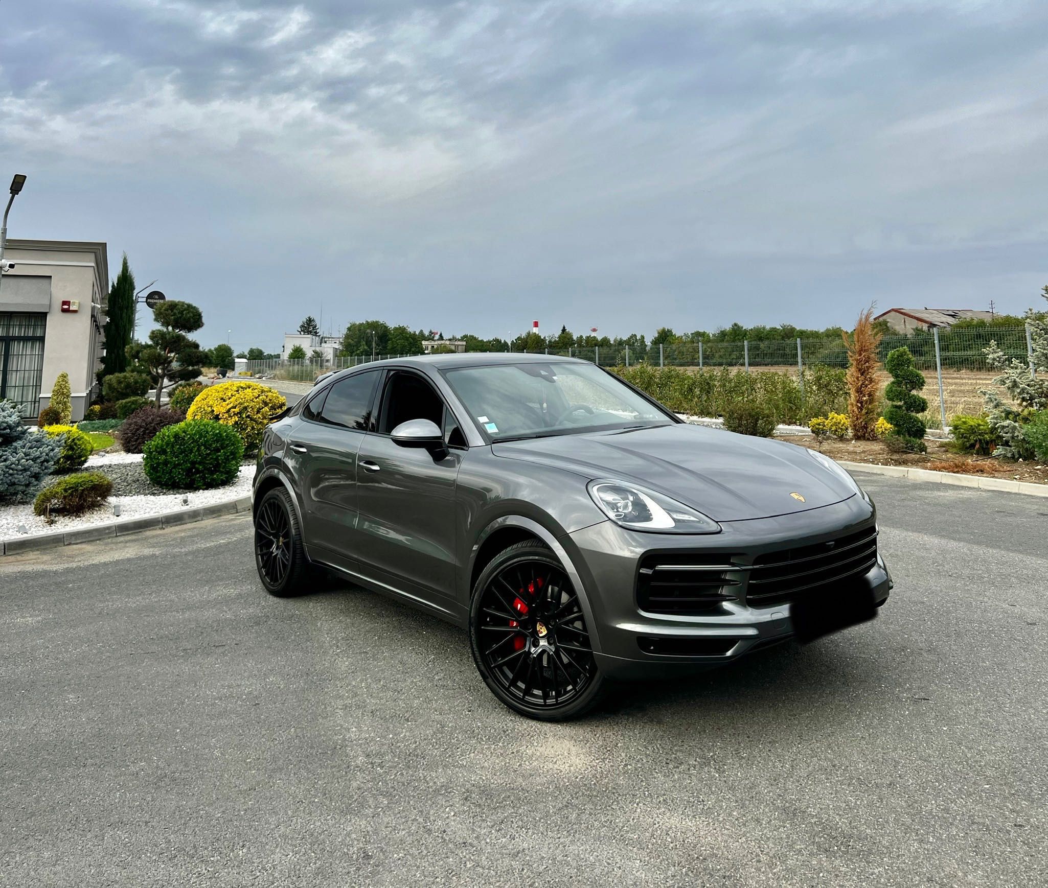 Porsche Cayenne Coupe GTS