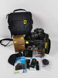 Aparat foto DSLR Nikon D5300 cu obiectiv Nikon 35 mm f/1.8G AF-S DX