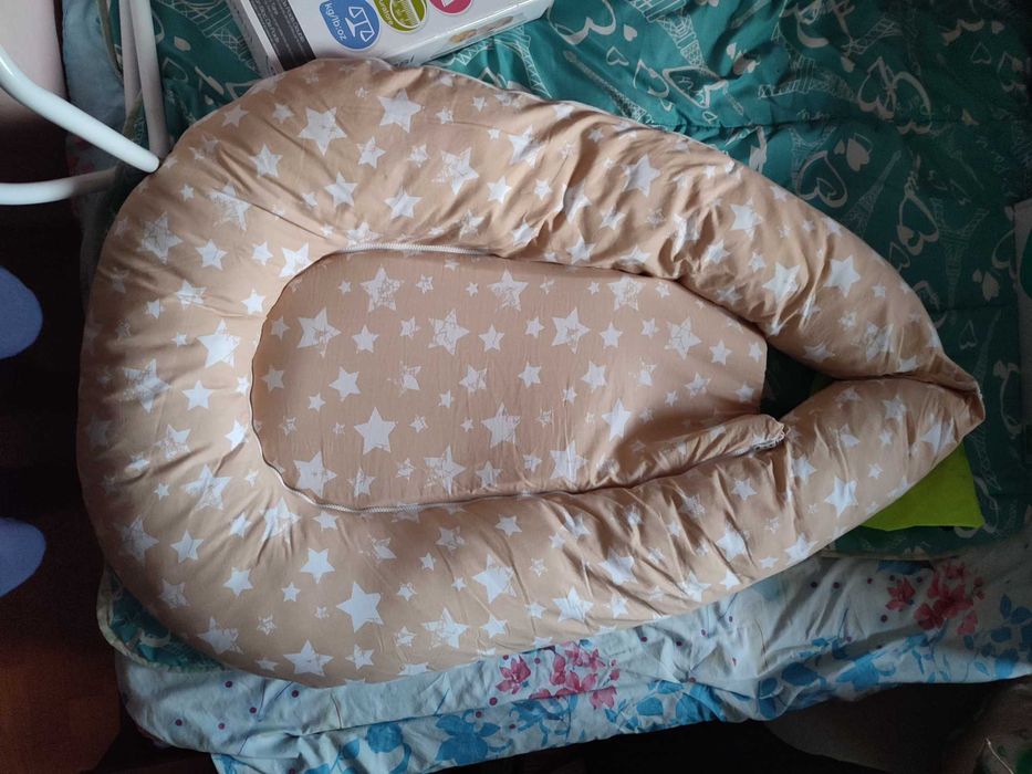 Възглавница за бременни/легло за новородени 2 в 1