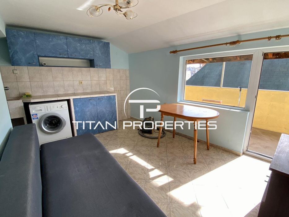 Дава се под наем Двустаен апартамент в Варна, Погреби - 60 кв.м за 250 € - Снимка #3