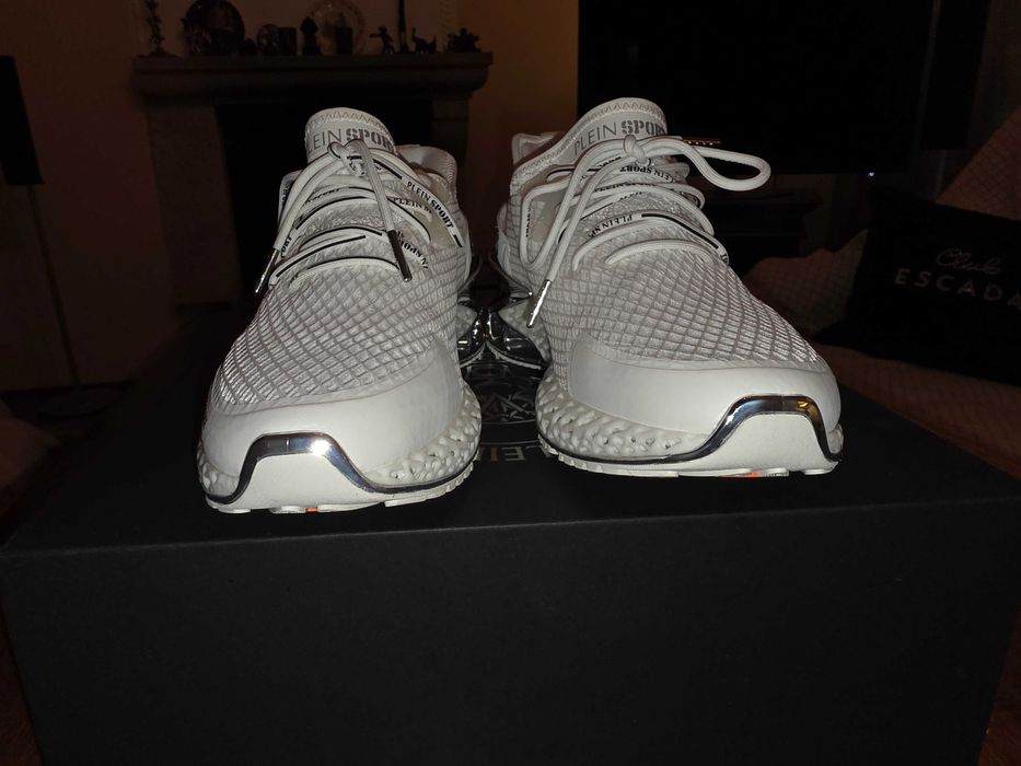 PLEIN SPORT оригинални маратонки размер 42