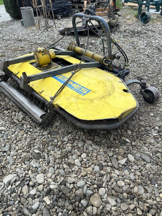 Tocator resturi vegetale