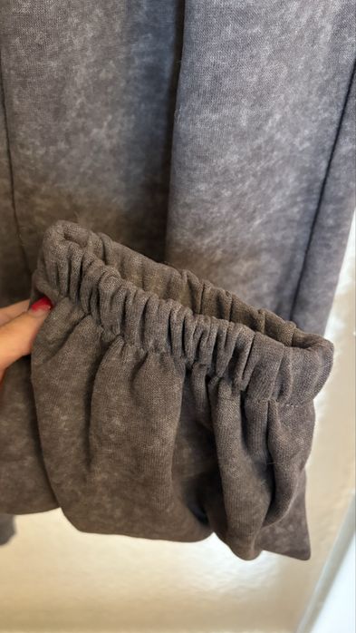 Сет/ комплект суитчър и долнище нови