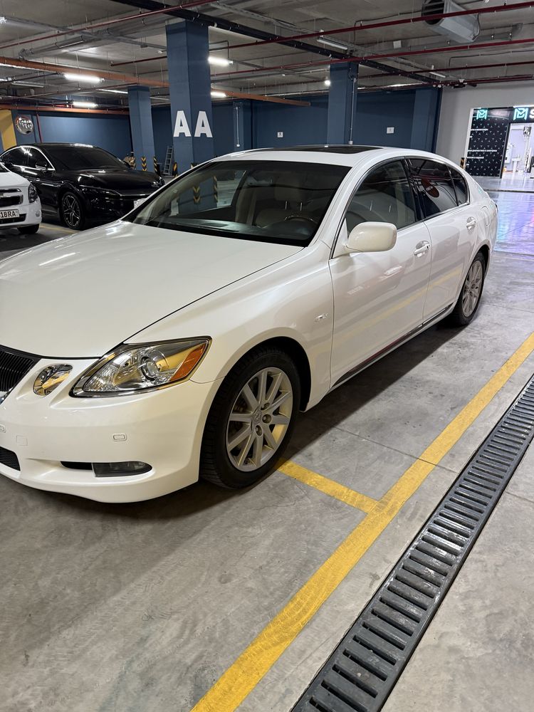 Lexus GS 300 Jemchuk