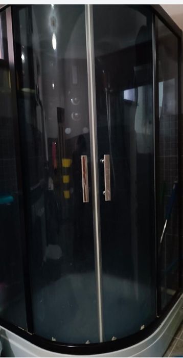 Арзан Душевая кабина б/у сатылады.