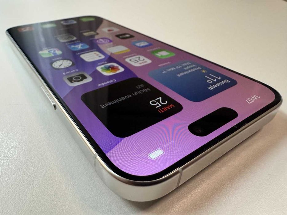  Apple / iPhone 15 Pro Max / 256 Gb / White Titanium