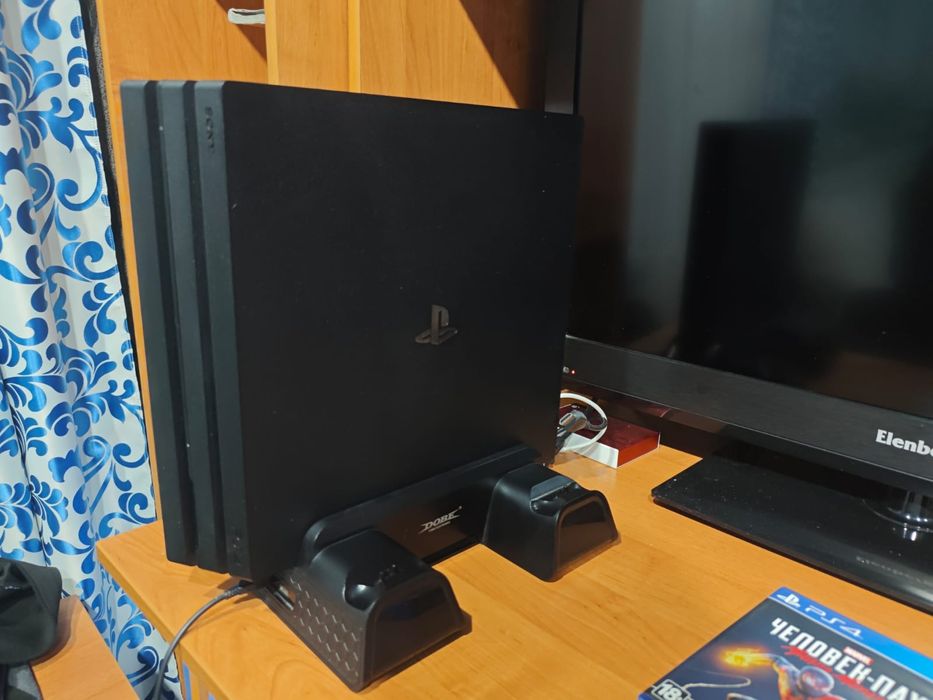 Playstation 4 pro 1tb
