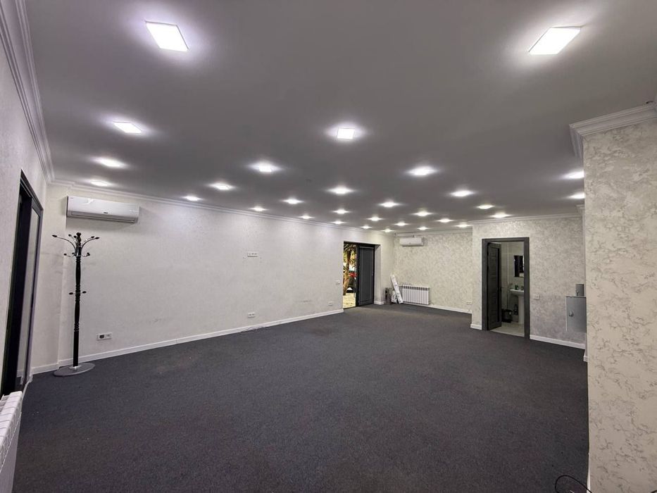 Срочно Продаётся Нежилое Помещения Ц.5 Ор-р Минор метро 86.м2