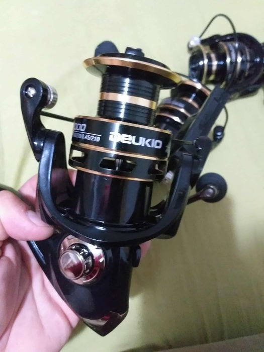 6 mulinete noi cu tambur metalic de 7000