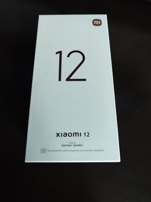 Xiaomi 12 256 8 GB като нов