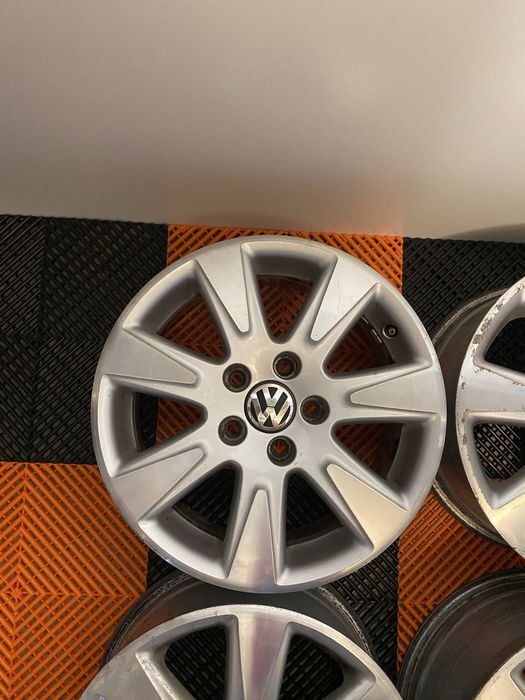 Jante originale Volkswagen Touran/ Passat / Golf /Jetta pe 16