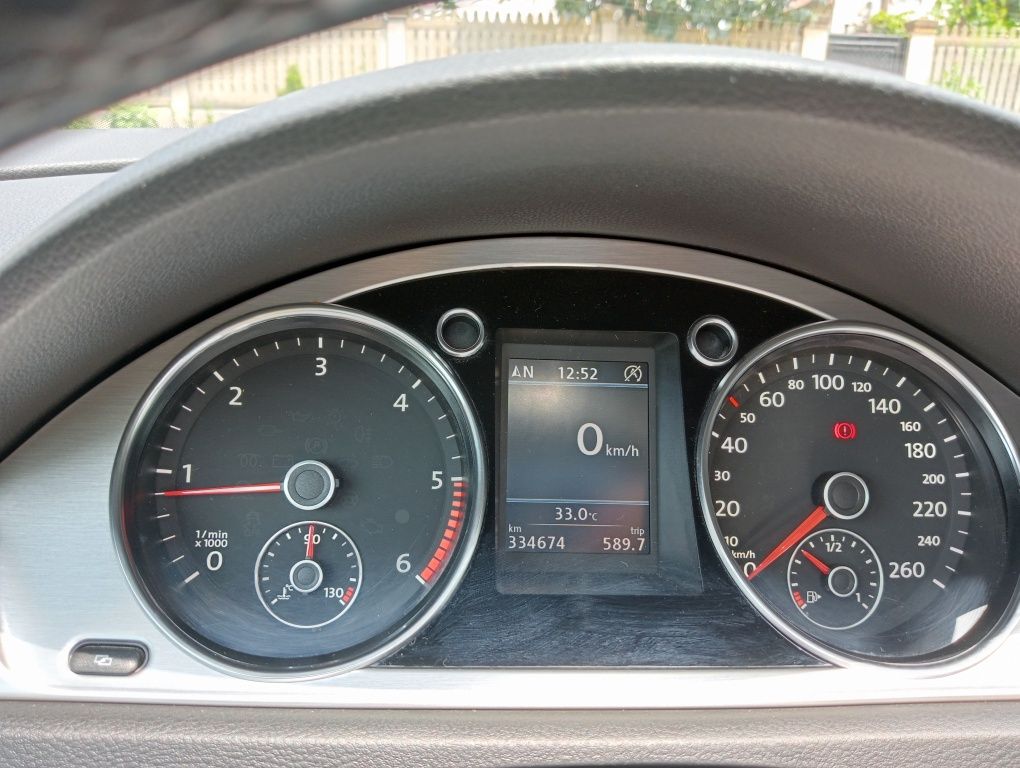 VW pasat B7 2011 /2.0 /vebasto