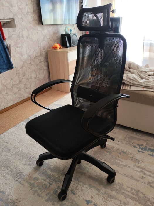 Продам стул компьютерный