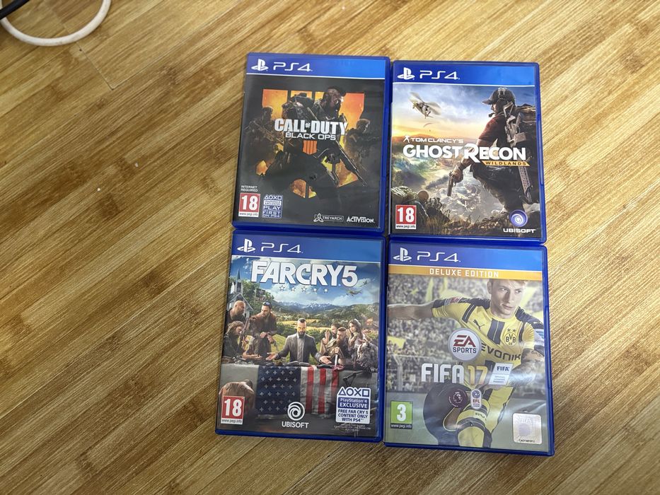 Vand 4 jocuri Ps4