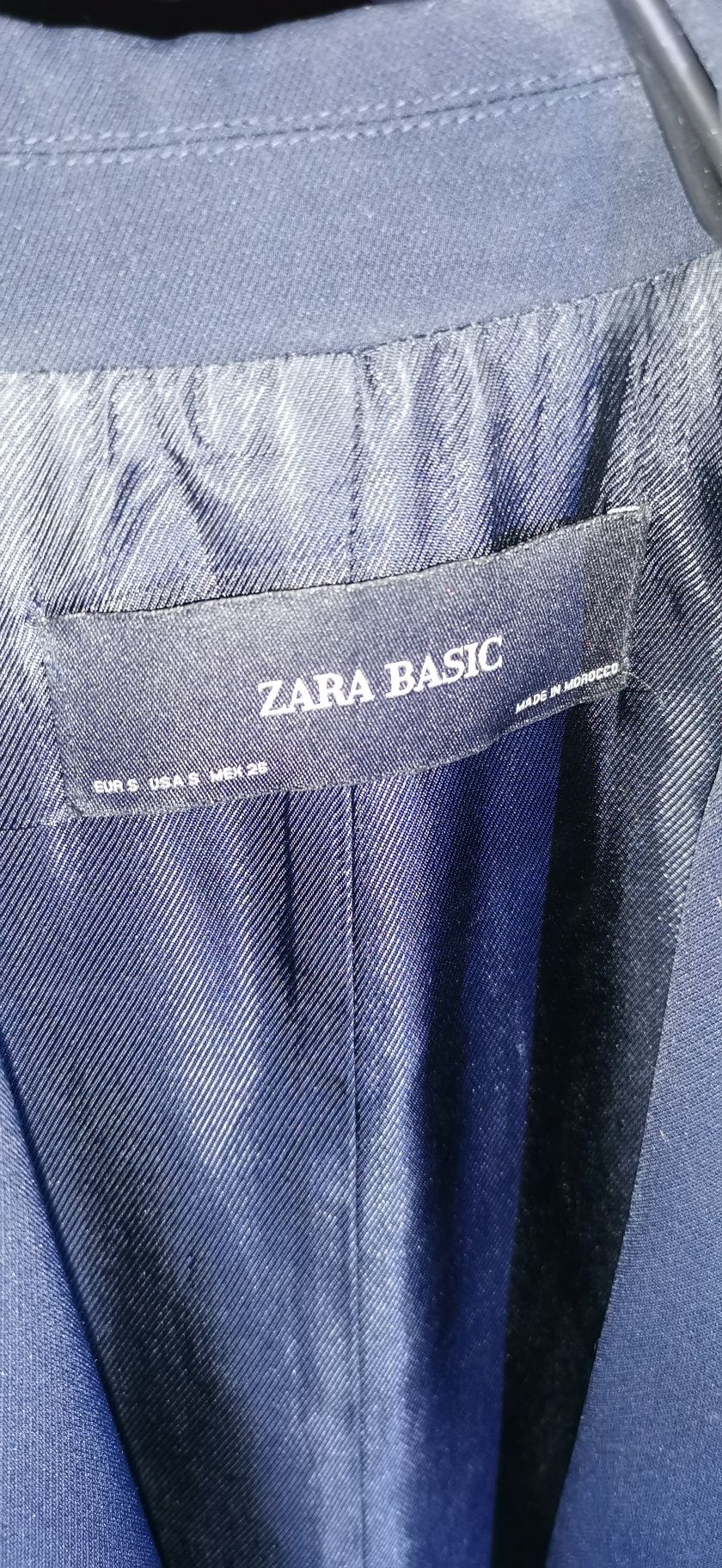 Vestă bleumarin Zara mărime 36/S