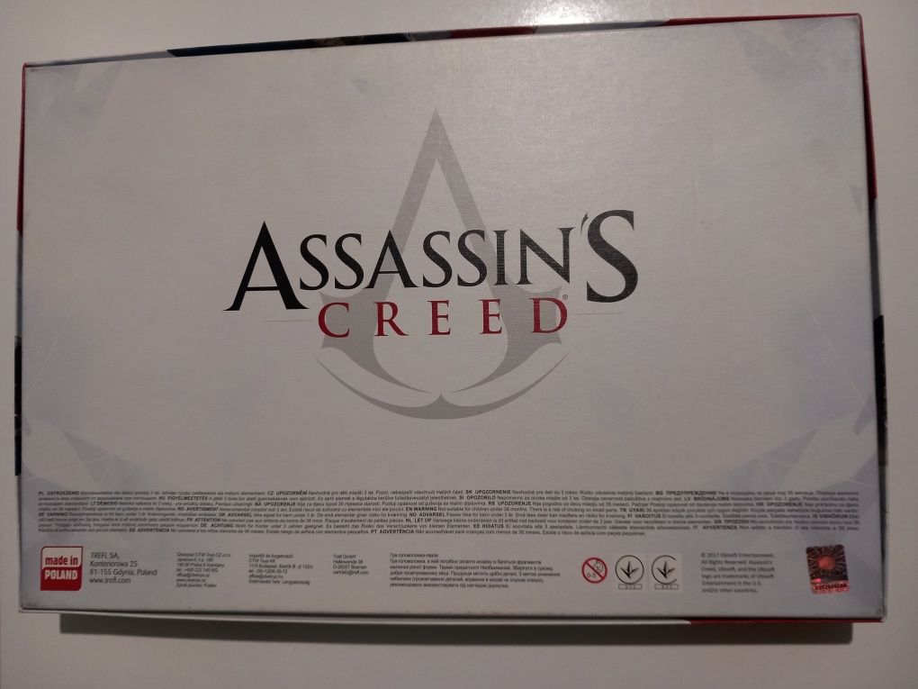 Пъзели Assassin's Creed Unity и Friends