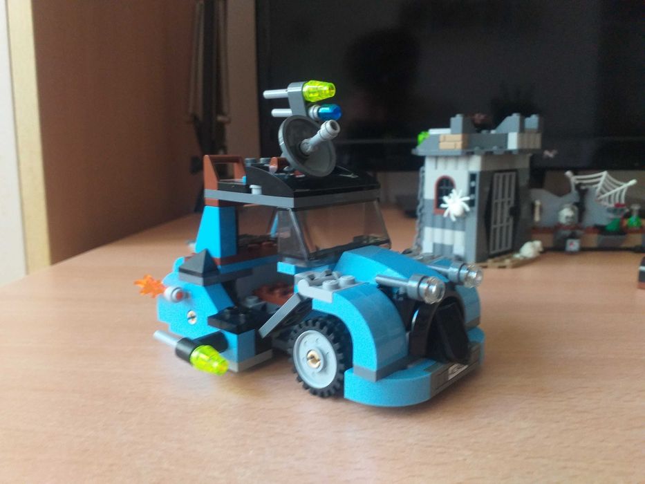 Lego monster fighters - The crazy scientist and his monster