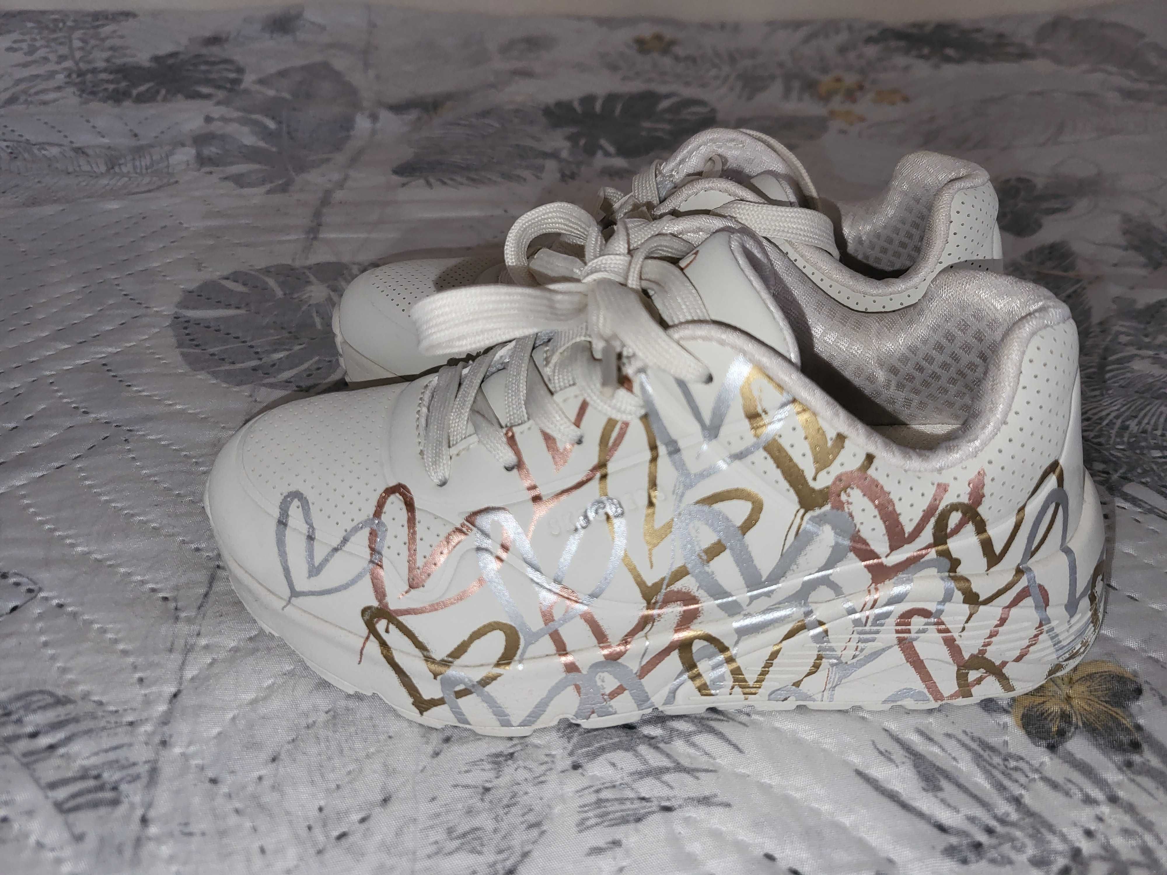 Детски маратонки Sketchers