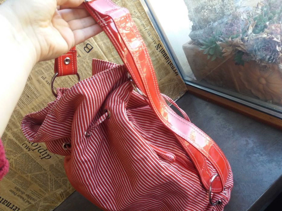 дамска раница,червена чанта.торба.