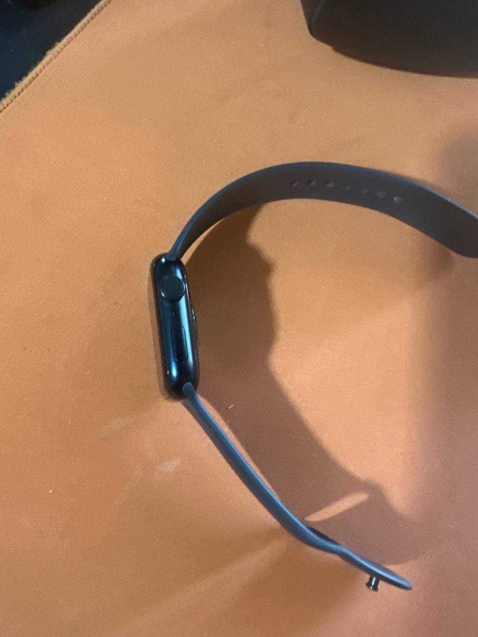 Apple iWatch 9 45 mm