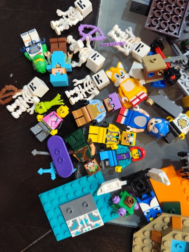 Lego - фигурки и други части