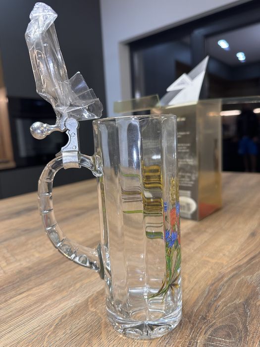 Vand halba veche din sticla picatat manual 500ml cu capac zinc