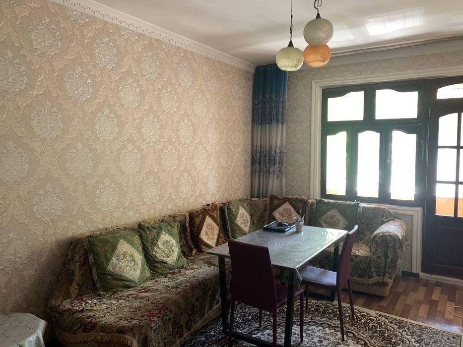 Продаётся 2/2/4 на м-в БУЗ 1 ( Художников)