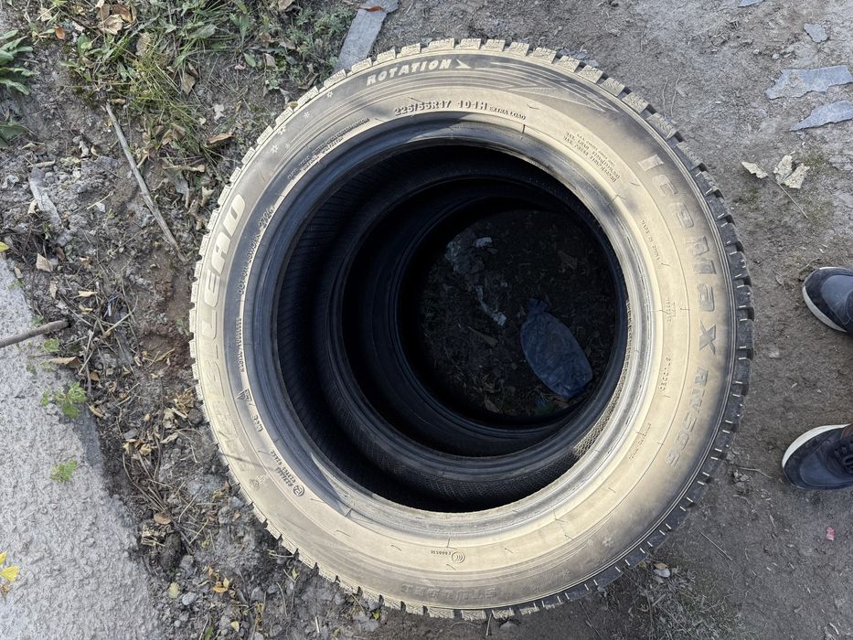 Продам шины среднего состояния