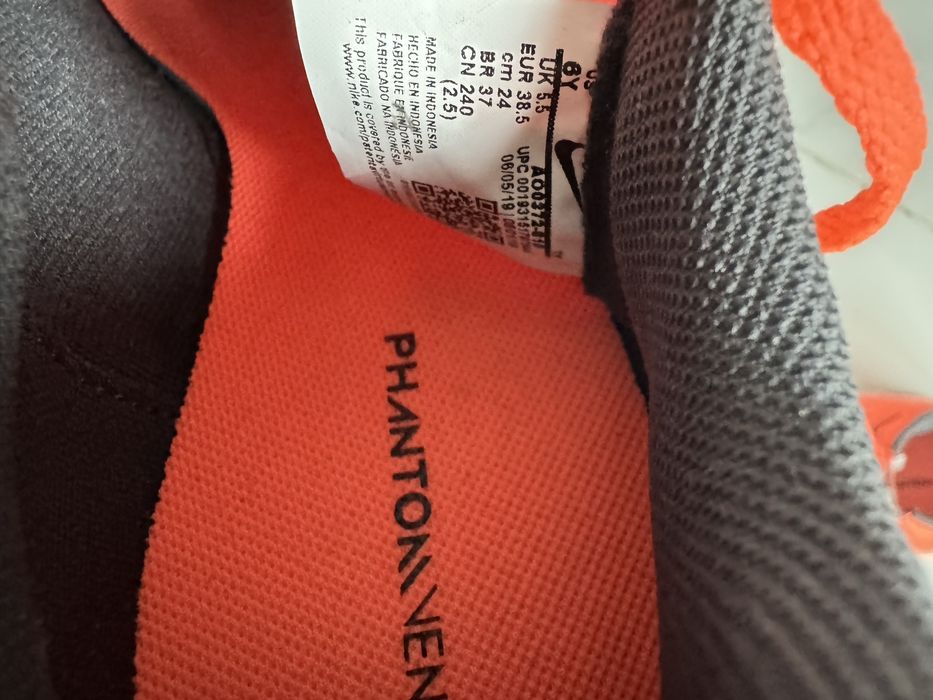 Ghete de fotbal Nike JR PHANTOM VENOM academy TF NOI 38,5