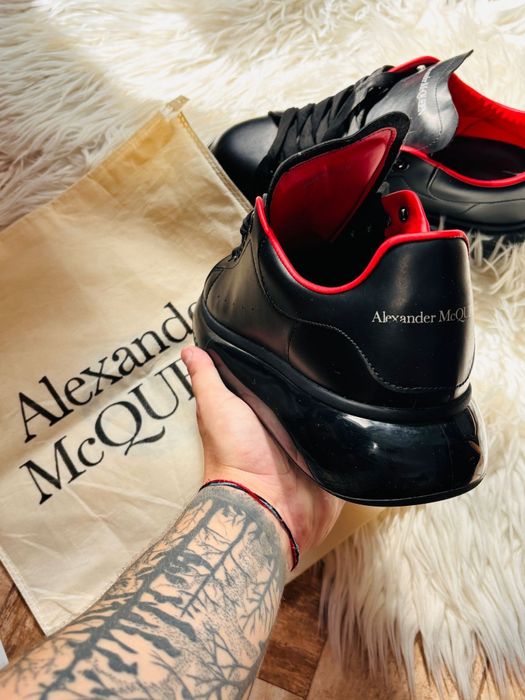 Adidași Alexander
