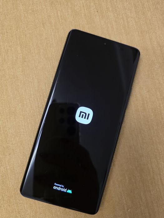 Xiaomi 12 Pro 12GB RAM 256GB ROM